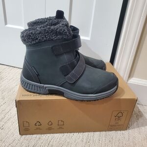 Orthofeet Women's Orthopedic Waterproof Winter Boot with Arch Support Florence